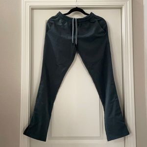 NWOT Jaanuu women’s scrub set